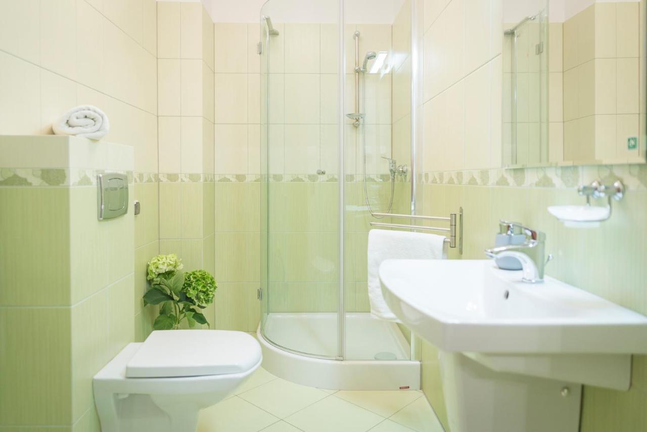 Parkowa Polana Myweek Apartment Polanica-Zdroj Ruang foto
