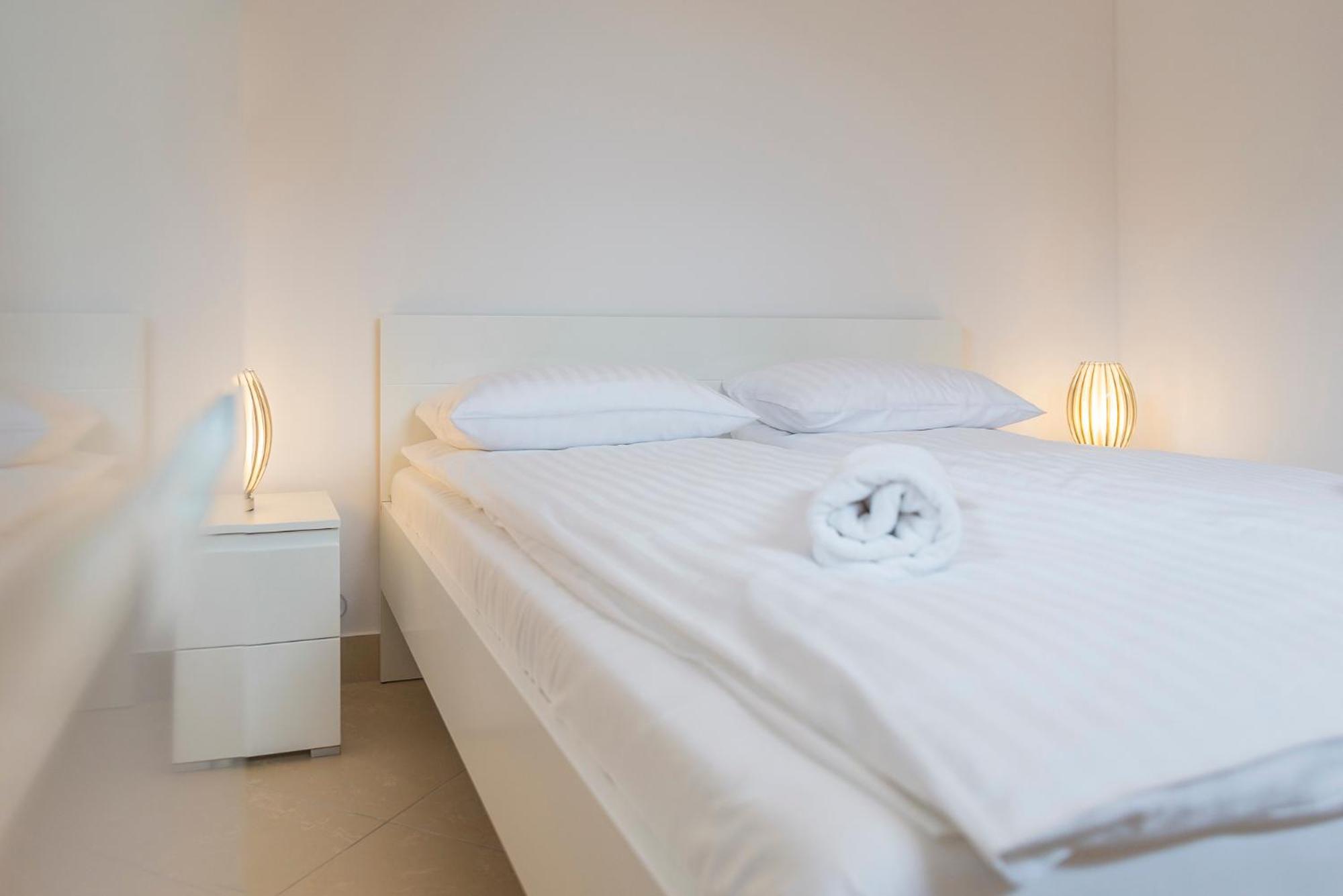 Parkowa Polana Myweek Apartment Polanica-Zdroj Ruang foto