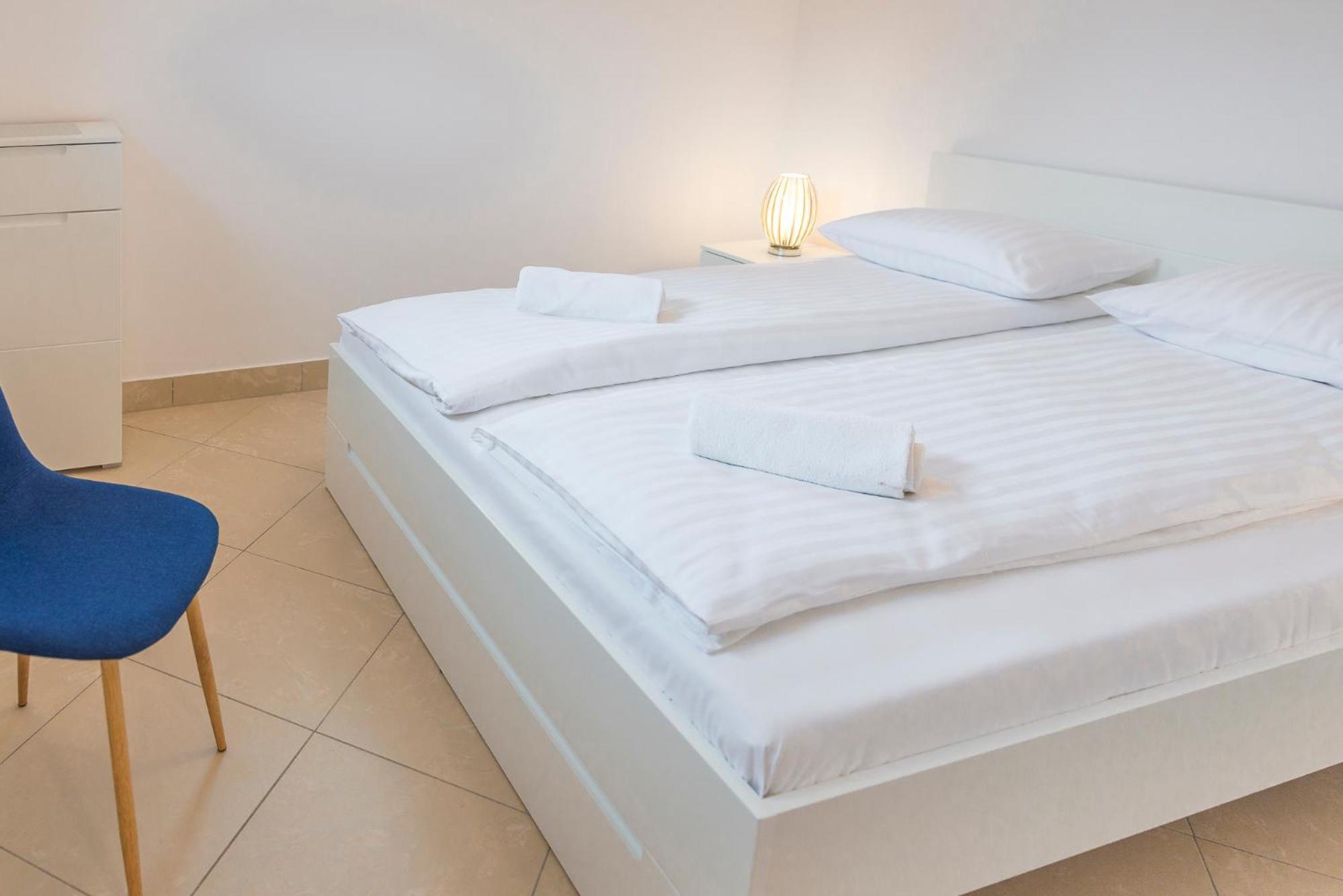 Parkowa Polana Myweek Apartment Polanica-Zdroj Ruang foto
