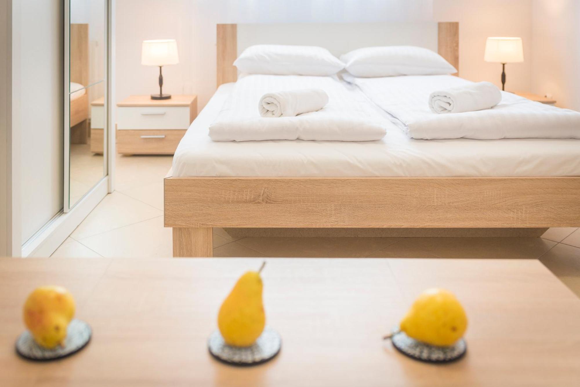 Parkowa Polana Myweek Apartment Polanica-Zdroj Ruang foto