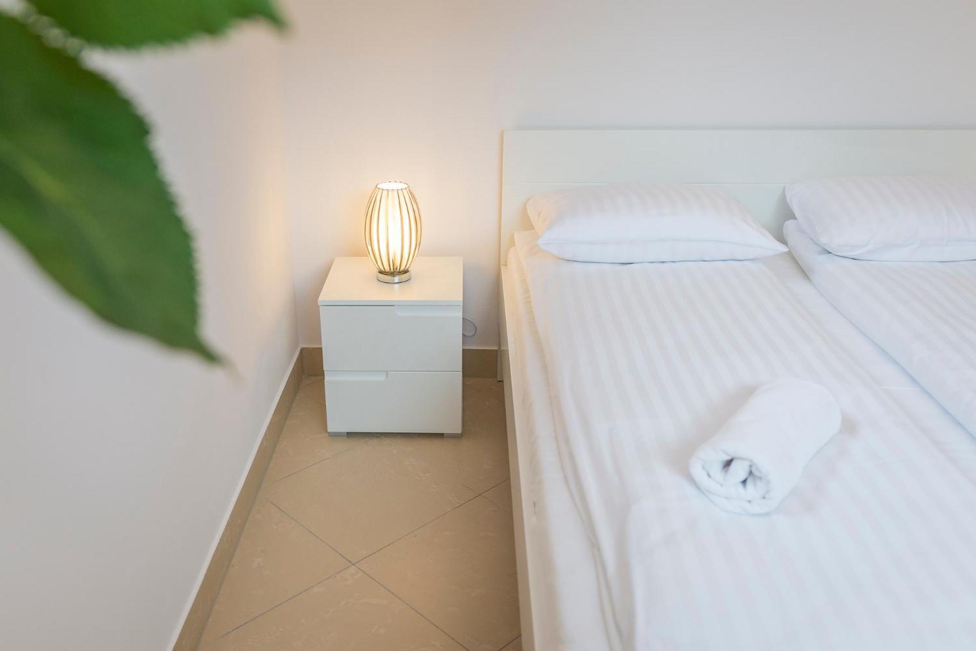 Parkowa Polana Myweek Apartment Polanica-Zdroj Ruang foto