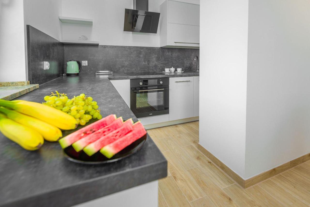 Parkowa Polana Myweek Apartment Polanica-Zdroj Bagian luar foto